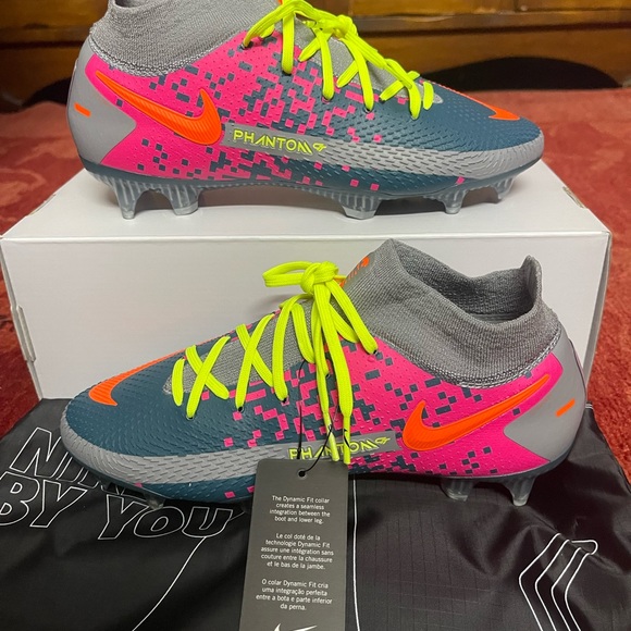 Nike Phantom GTElite by You. Custom Firm Ground Soccer Cleat. - Picture 2 of 15